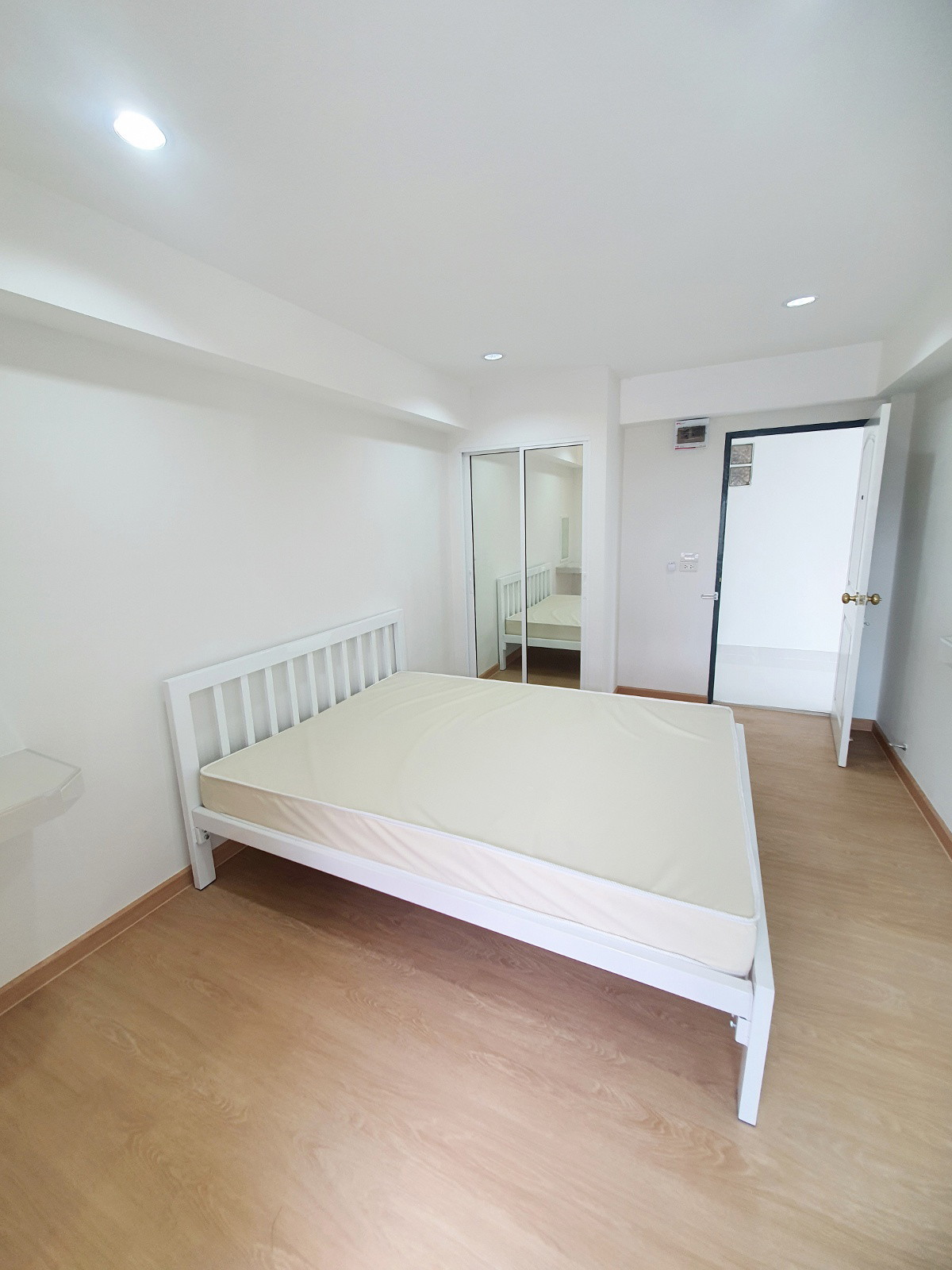 Condo · bangkok — photo 5