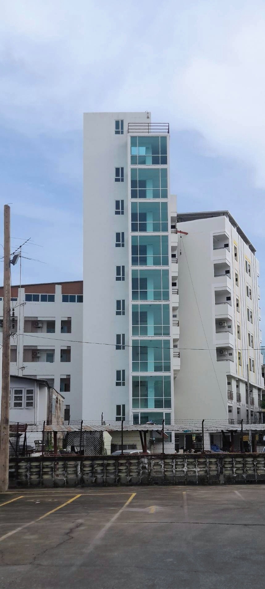 Condo · Mueang Chon Buri, chon_buri — photo 2