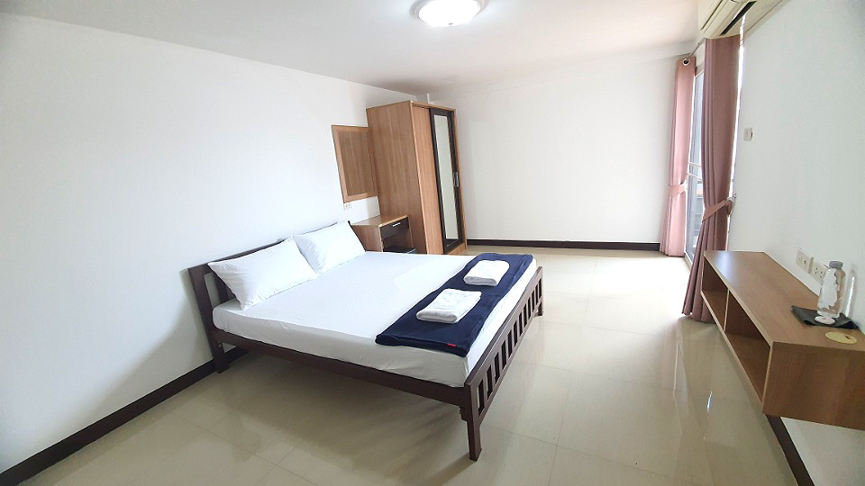 Pictures of Wanda Apartment 5/8