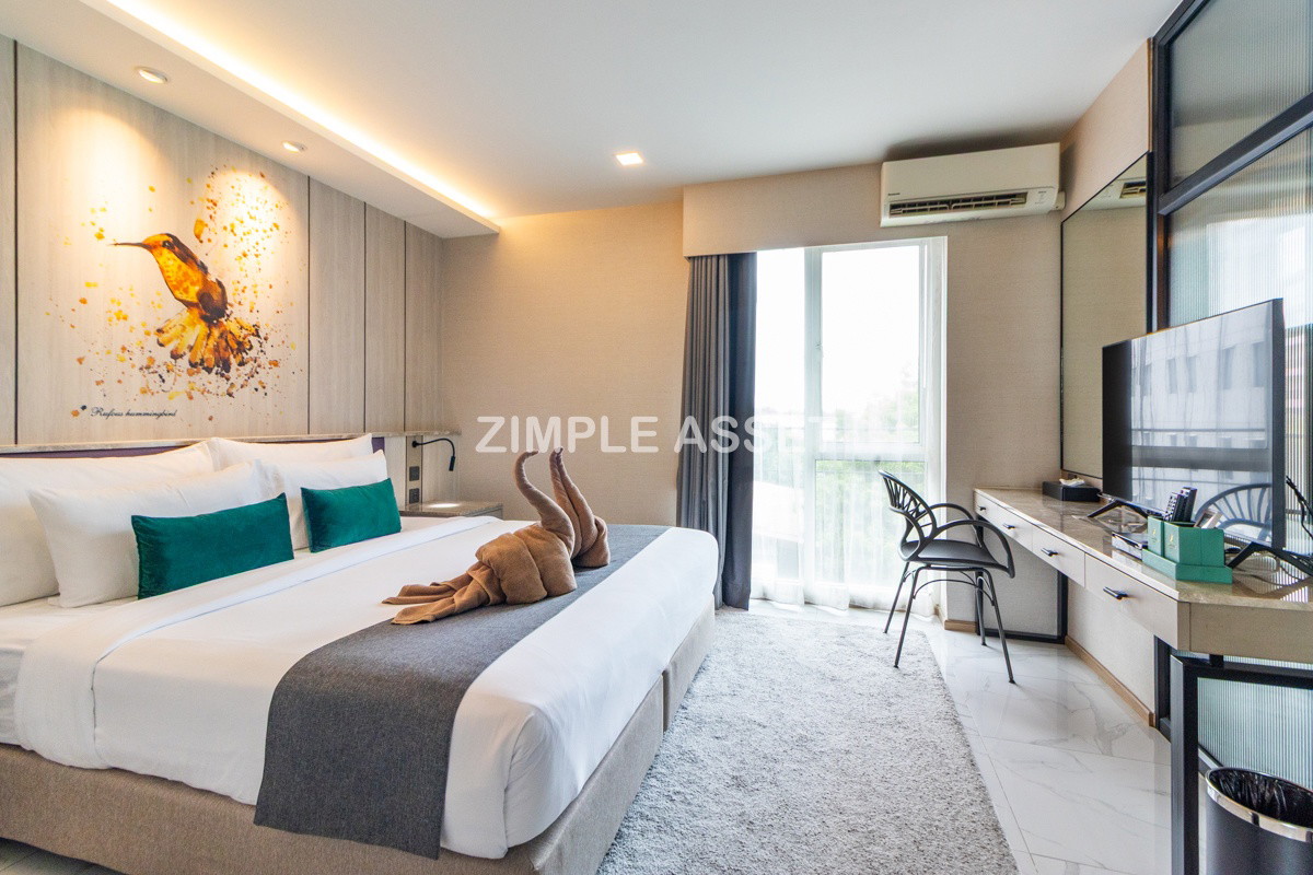 Condo · Phra Khanong, bangkok — photo 2