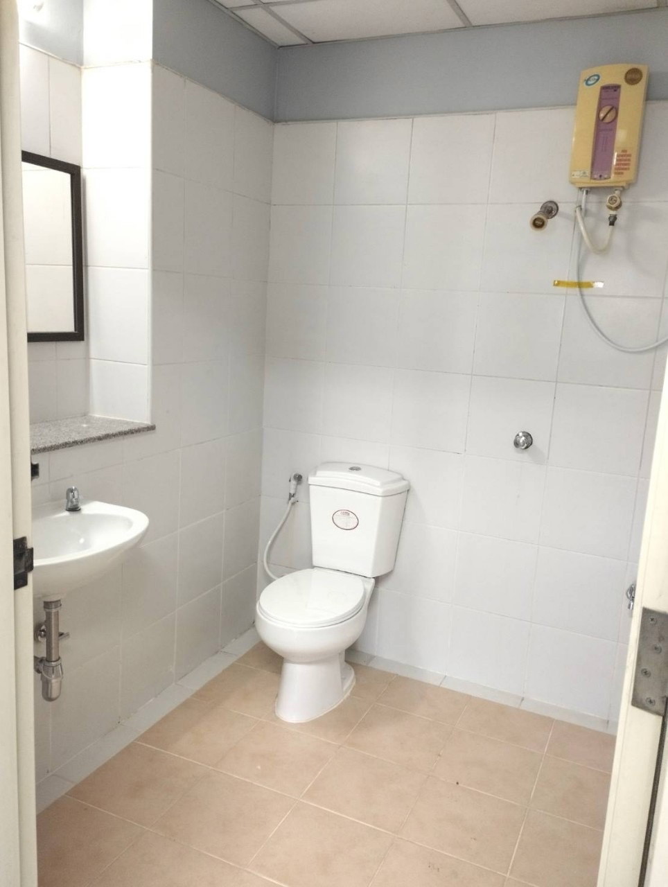 Condo · Mueang Samut Prakan — photo 5