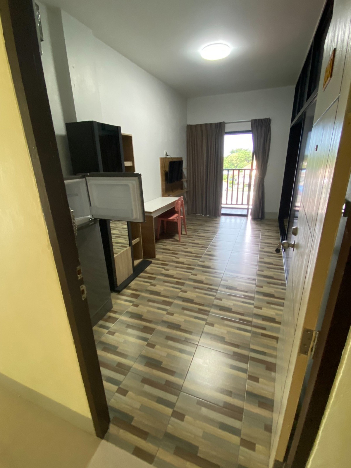 HOUSE21