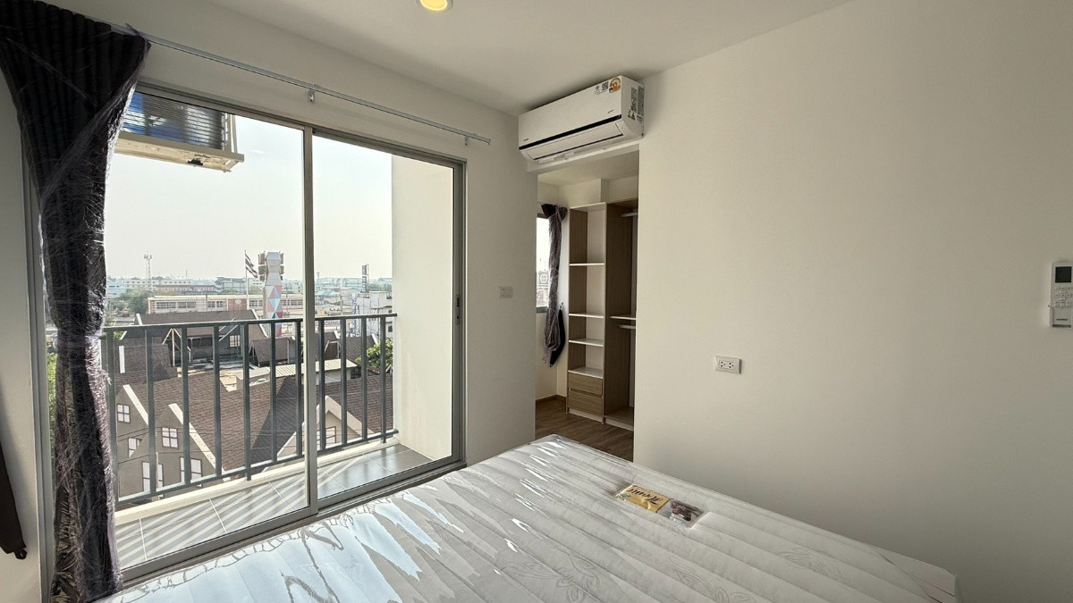 Condo — photo 3