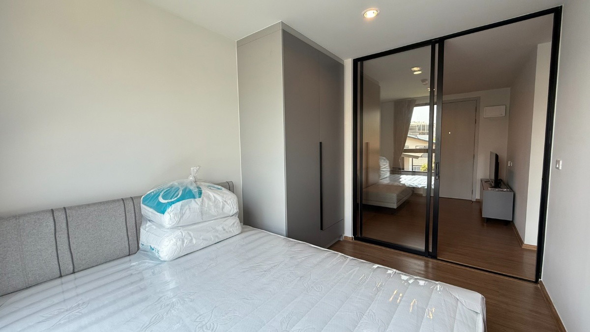 Condo · Huai Khwang, bangkok