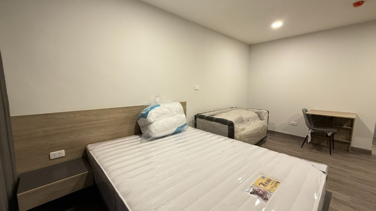 Condo · Khlong San, bangkok — photo 2