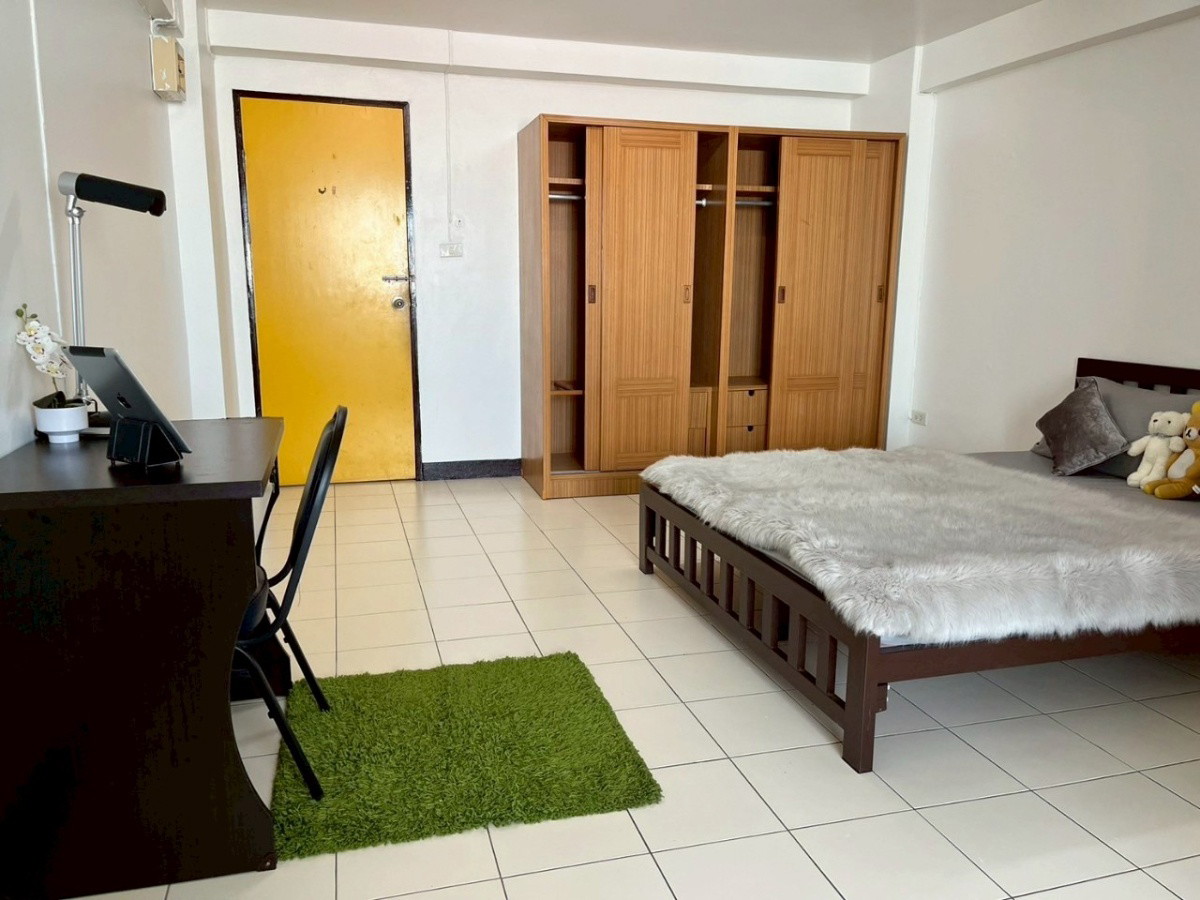 Condo · Bang Phli — photo 4