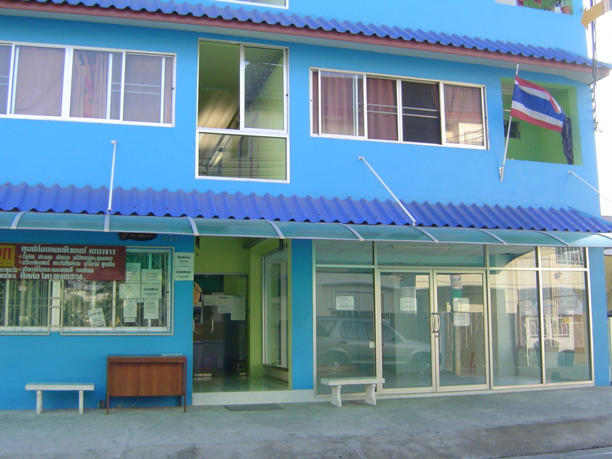 Condo · Khan Na Yao, bangkok — photo 2