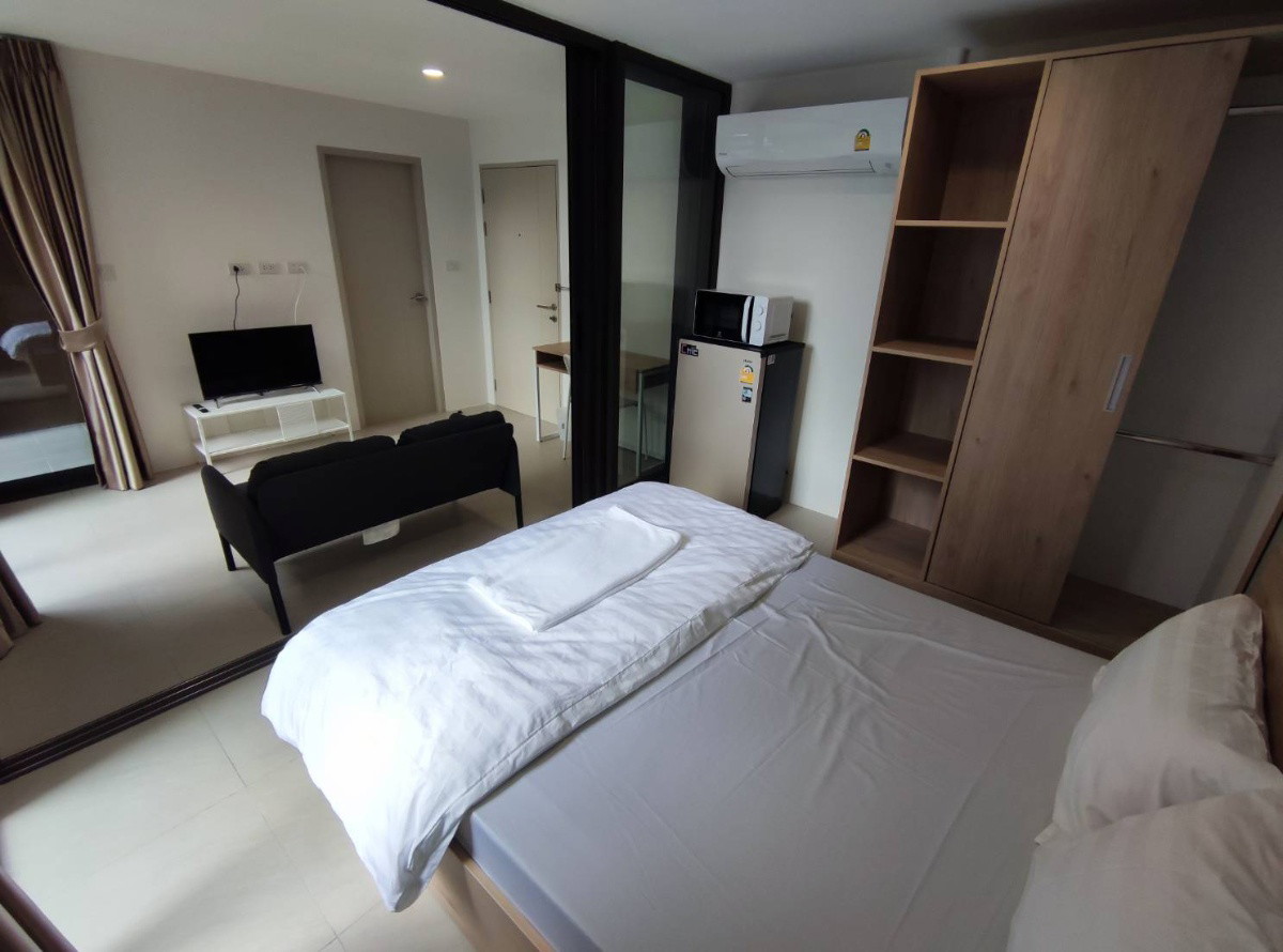 Condo · Pathum Wan, bangkok — photo 2