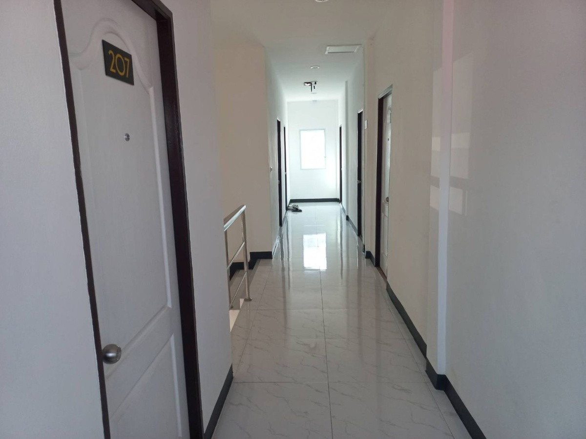Condo — photo 4