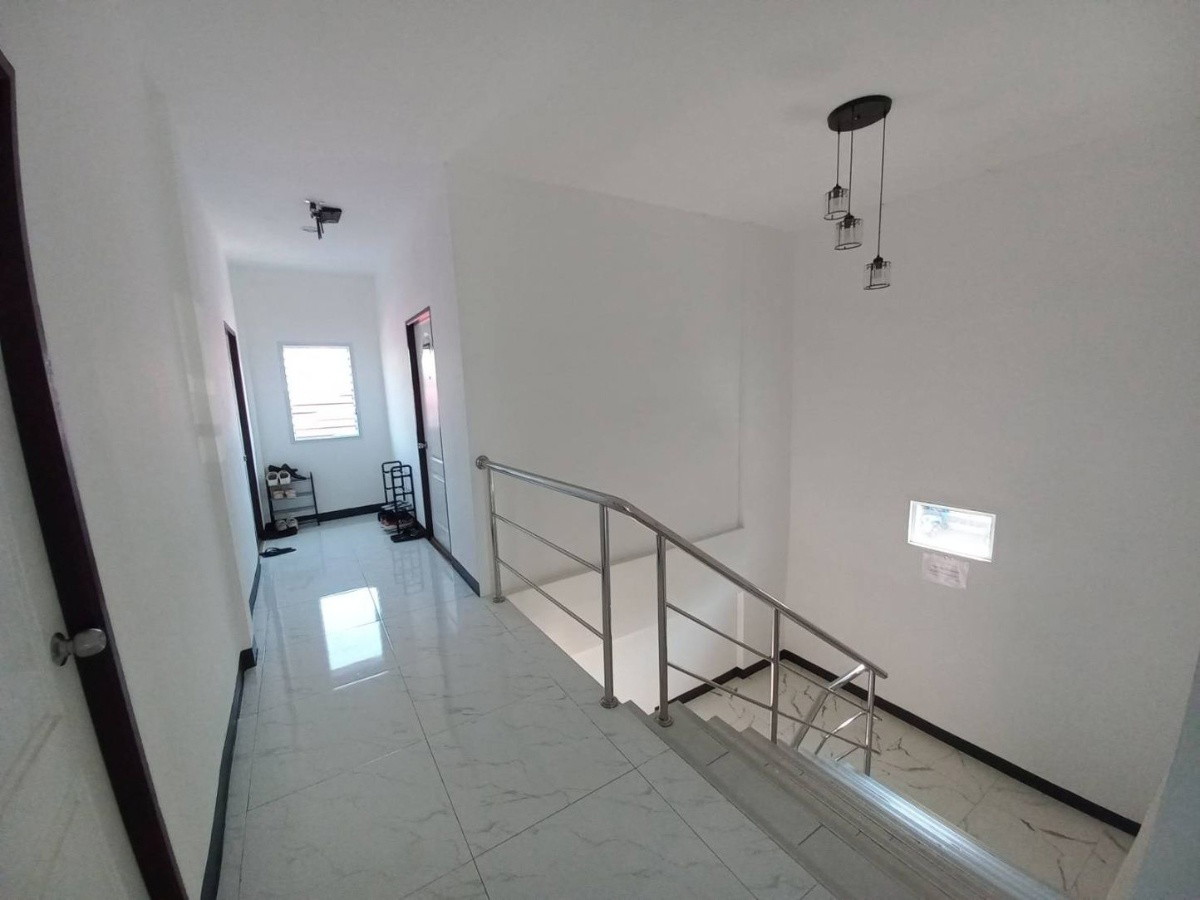Condo — photo 3