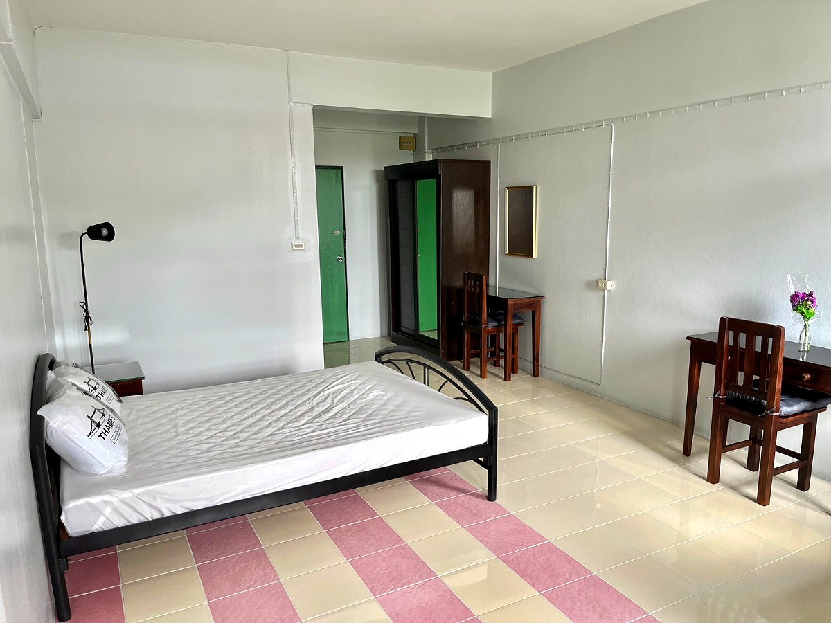Pictures of ์Ngernyuang Apartment 44/52