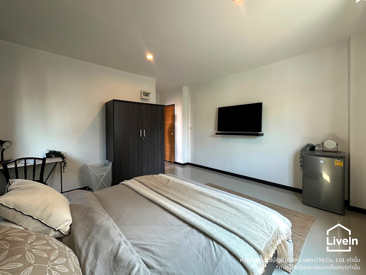 Pictures of Baan No.7 Sathron-Charoen Krung 7/15