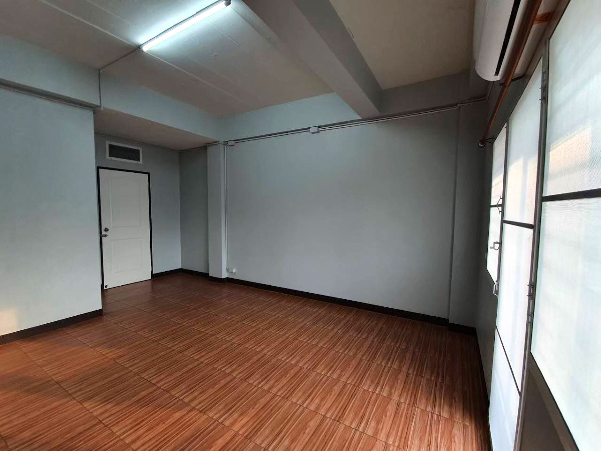 รูปภาพ อมล อพาร์ทเมนท์ | อพาร์ทเม้นท์ หอพัก ที่พัก ห้องพัก - รูปที่ 11/16