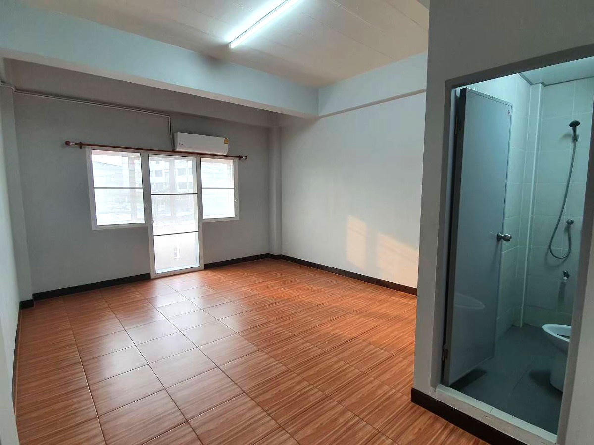 รูปภาพ อมล อพาร์ทเมนท์ | อพาร์ทเม้นท์ หอพัก ที่พัก ห้องพัก - รูปที่ 10/16