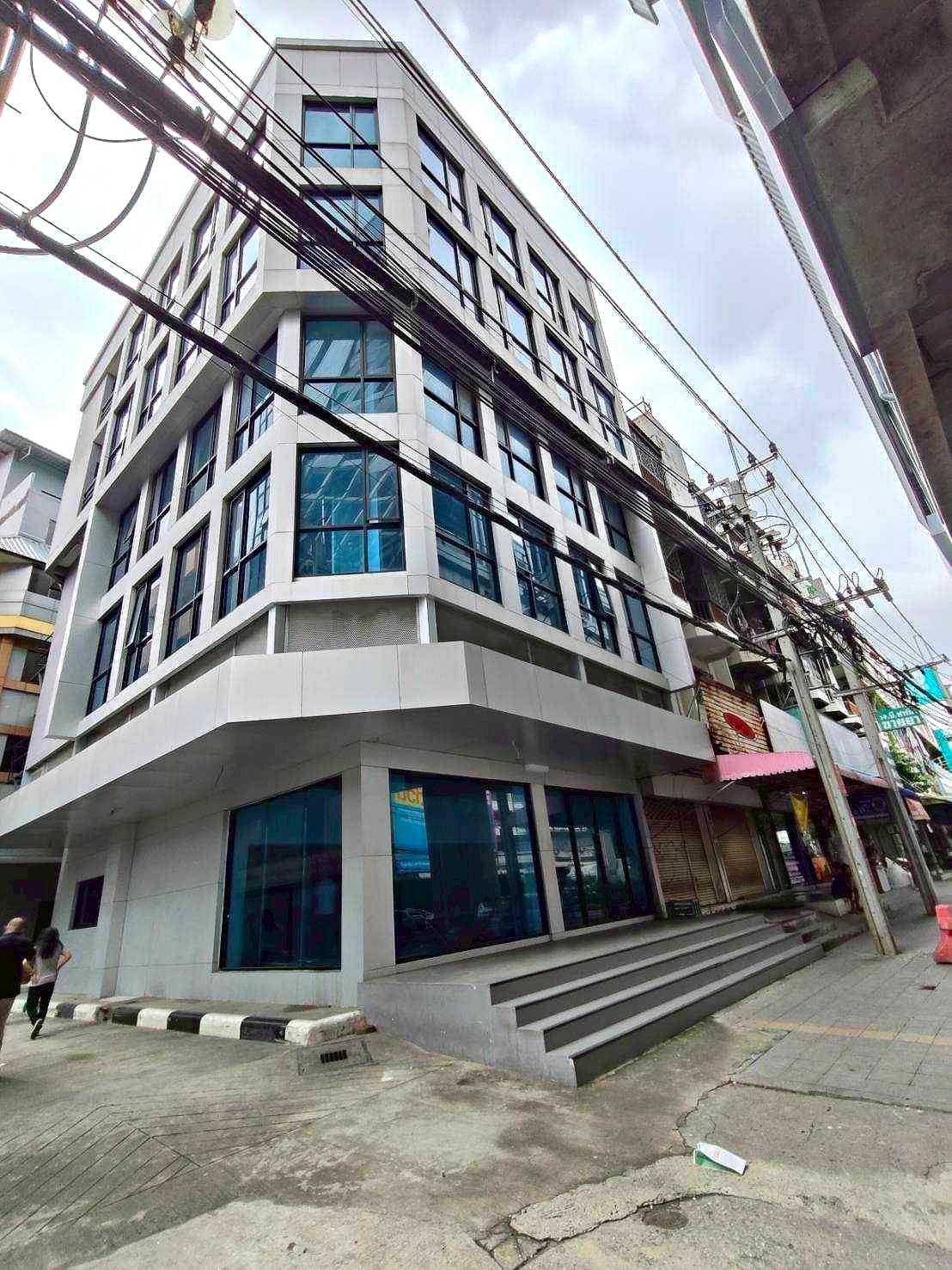 รูปภาพ นฤมิตรเพลส @ ลำสาลี  | อพาร์ทเม้นท์ หอพัก ที่พัก ห้องพัก - รูปที่ 3/13