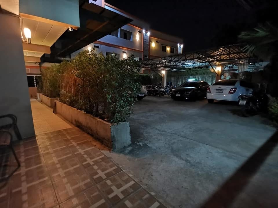 Condo — photo 4