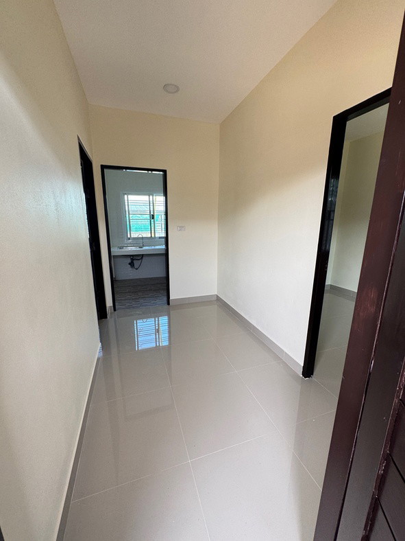 Condo — photo 2