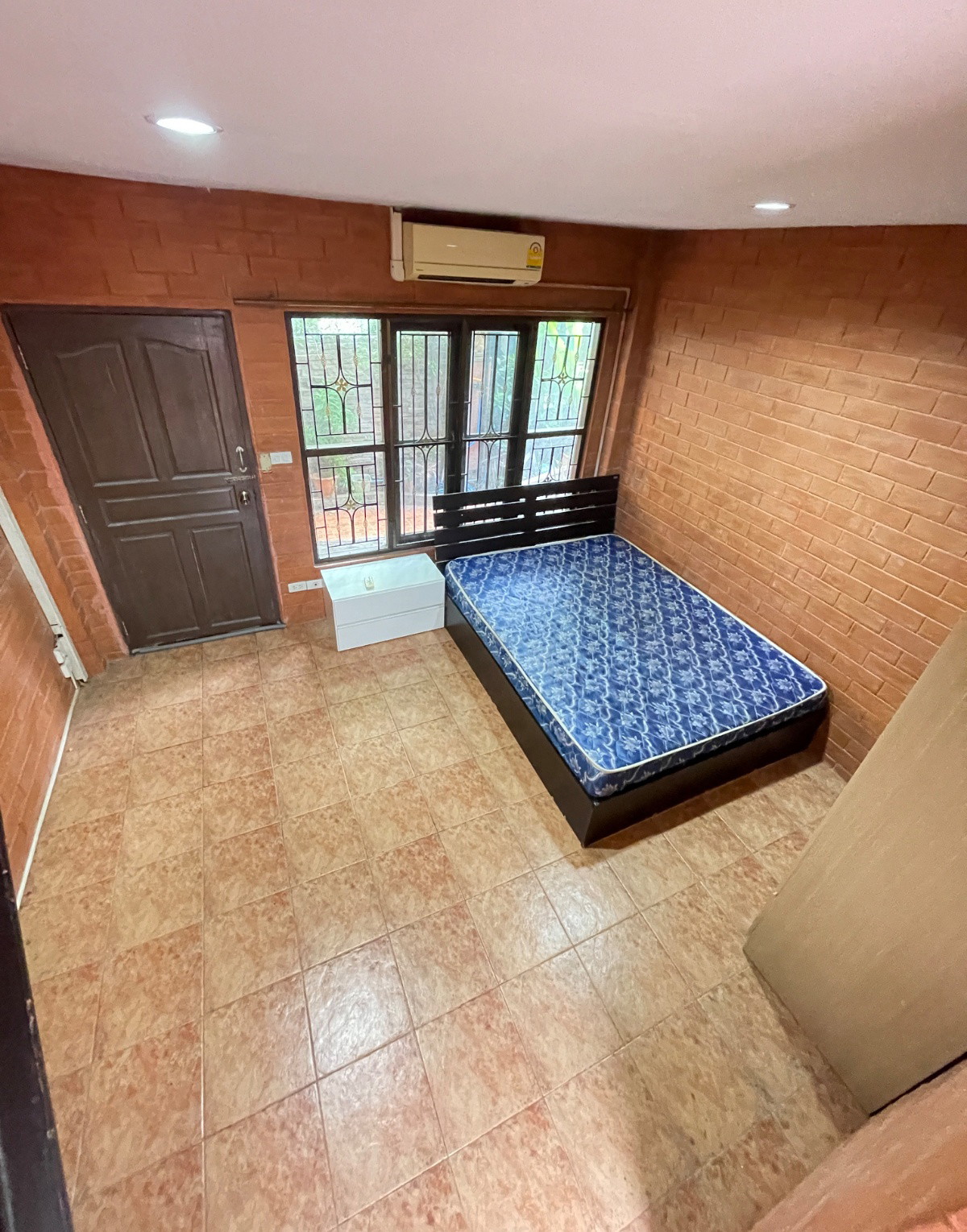 Condo · Mueang Samut Prakan