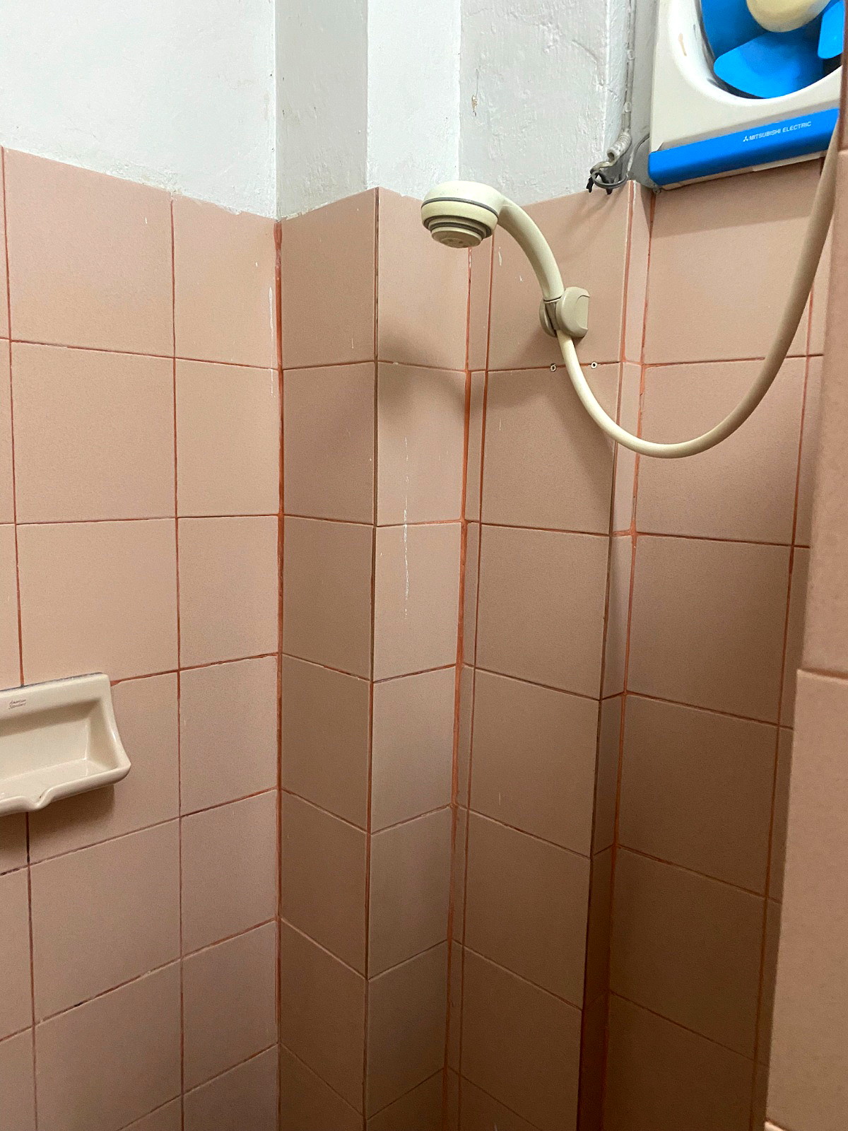 รูปภาพ ห้องพักรายเดือน 32 ตร.ม. มีที่จอดรถ ใกล้นิคมอุตสาหกรรมมาบตาพุด จ.ระยอง | อพาร์ทเม้นท์ หอพัก ที่พัก ห้องพัก - รูปที่ 8/8