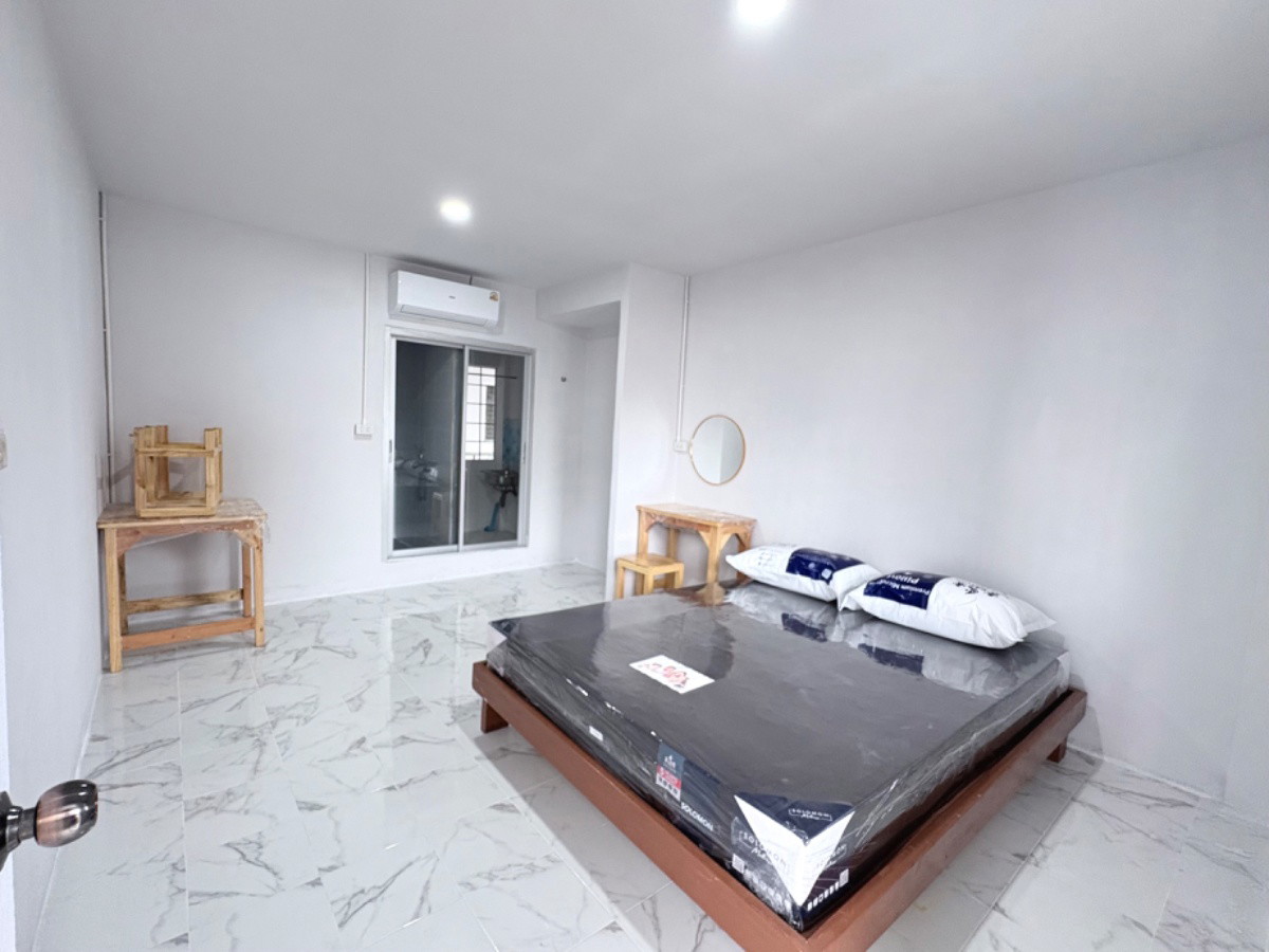 Condo · Lat Phrao, bangkok — photo 4
