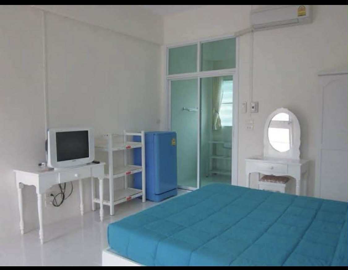 Condo — photo 2