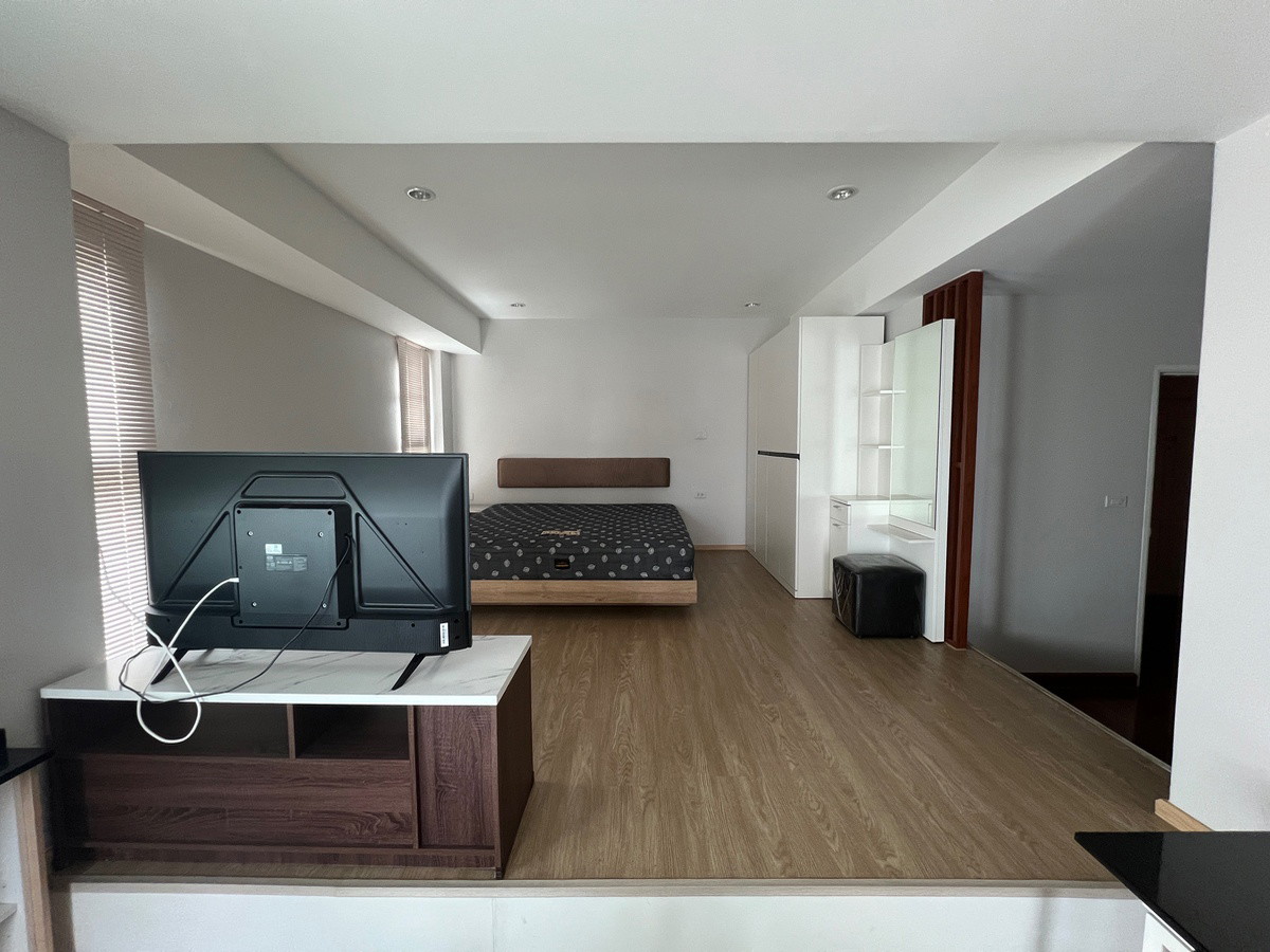 Condo · Phra Nakhon, bangkok — photo 3