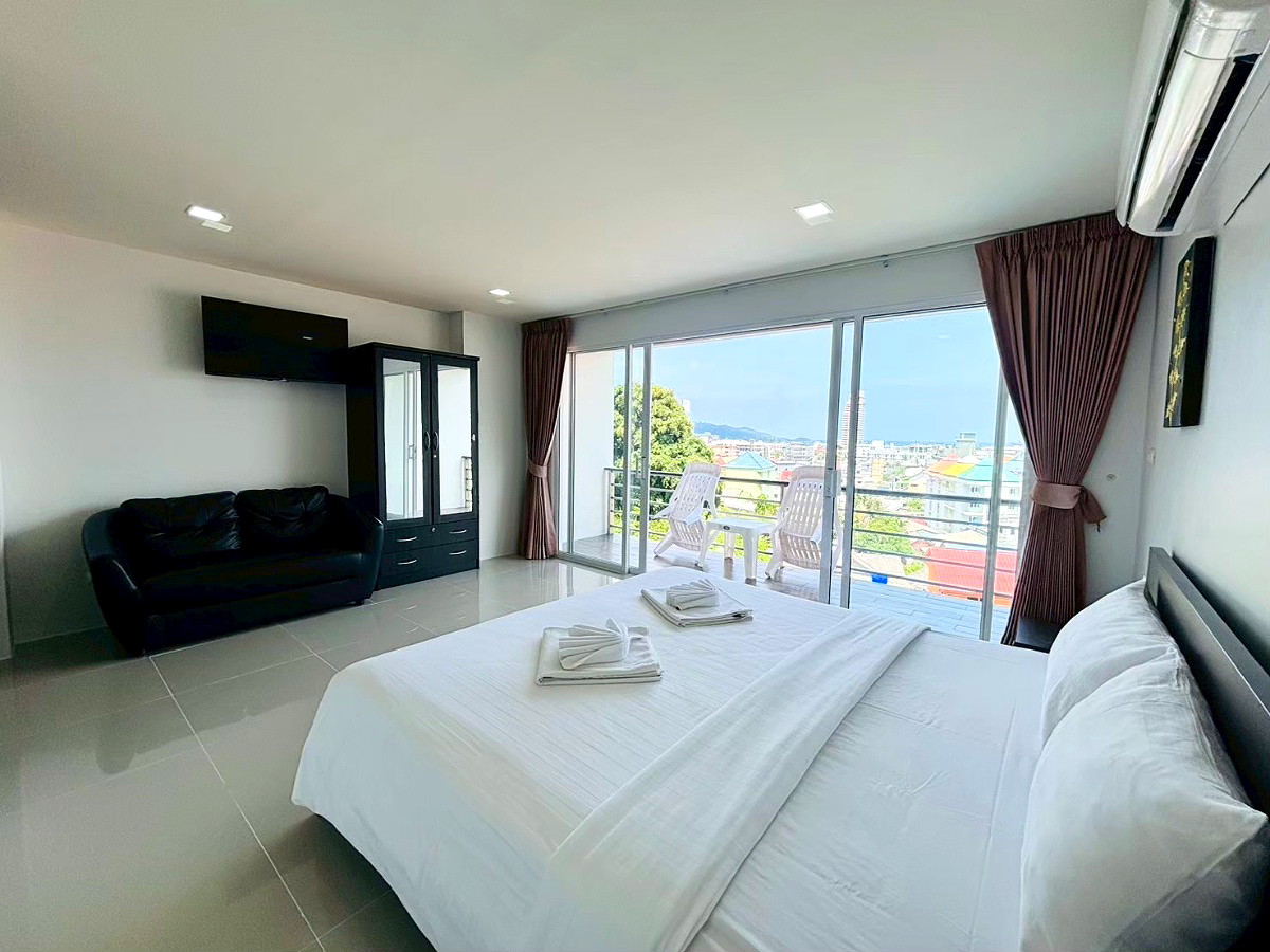 Pictures of Studio Room In Patong 8/28