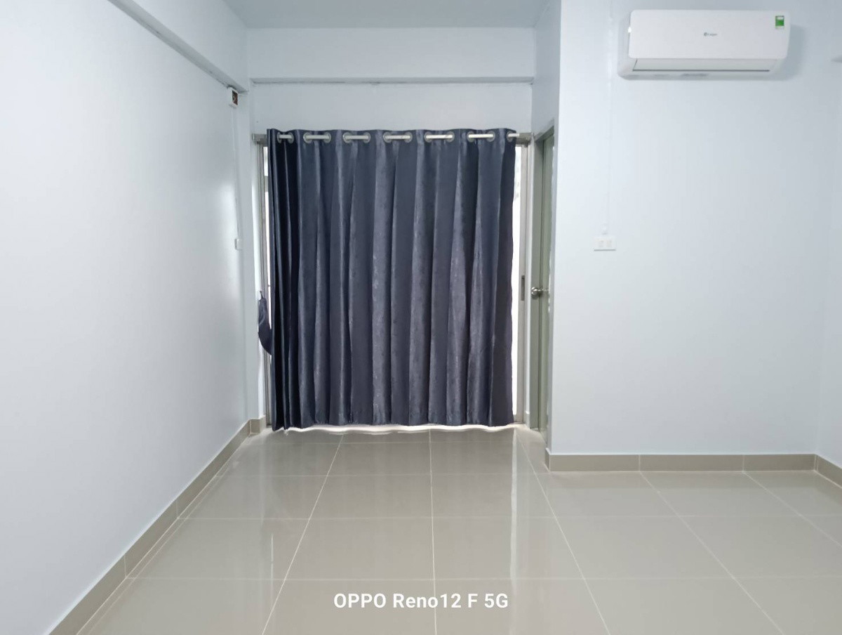 Condo — photo 1