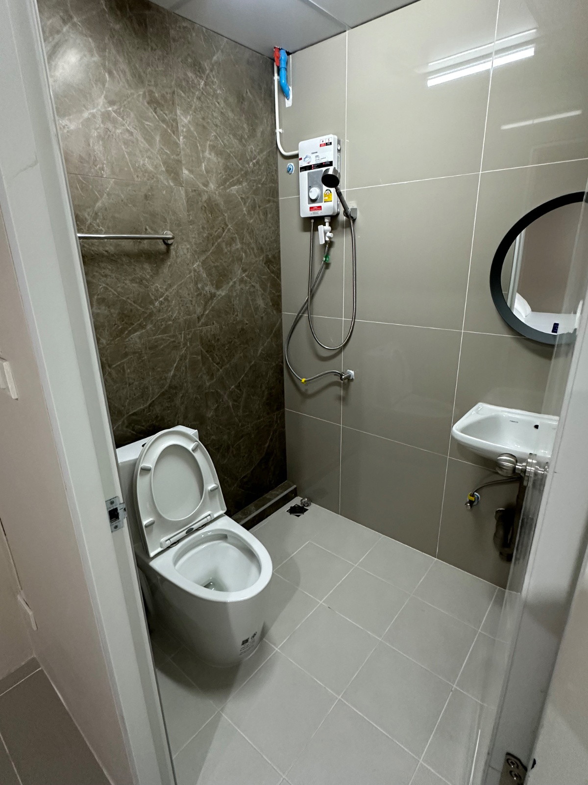 Condo · Mueang Samut Prakan — photo 3