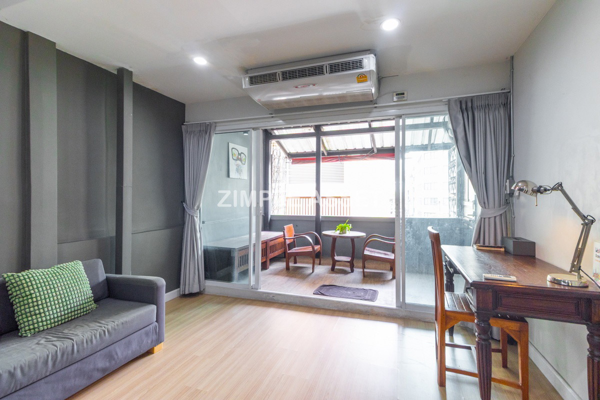Condo · Bang Rak, bangkok — photo 4