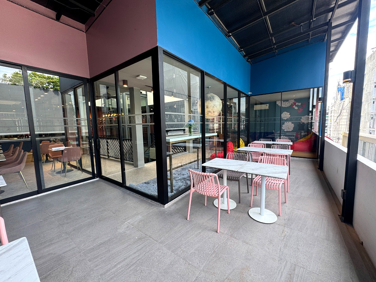 Pictures of ARNI HER Ladies Hotel & Hostel the first hotel for female only near MRT Latphrao  52/55