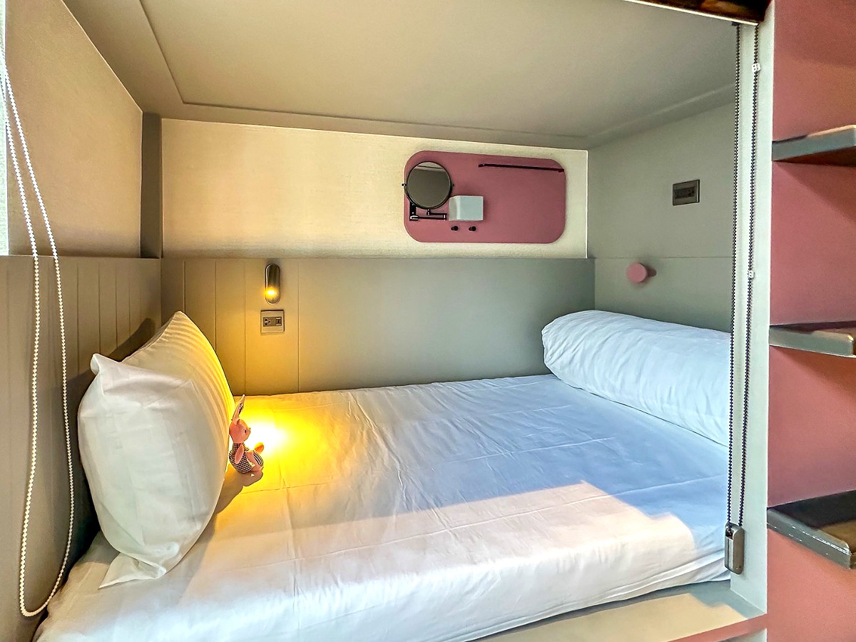 Pictures of ARNI HER Ladies Hotel & Hostel the first hotel for female only near MRT Latphrao  51/55
