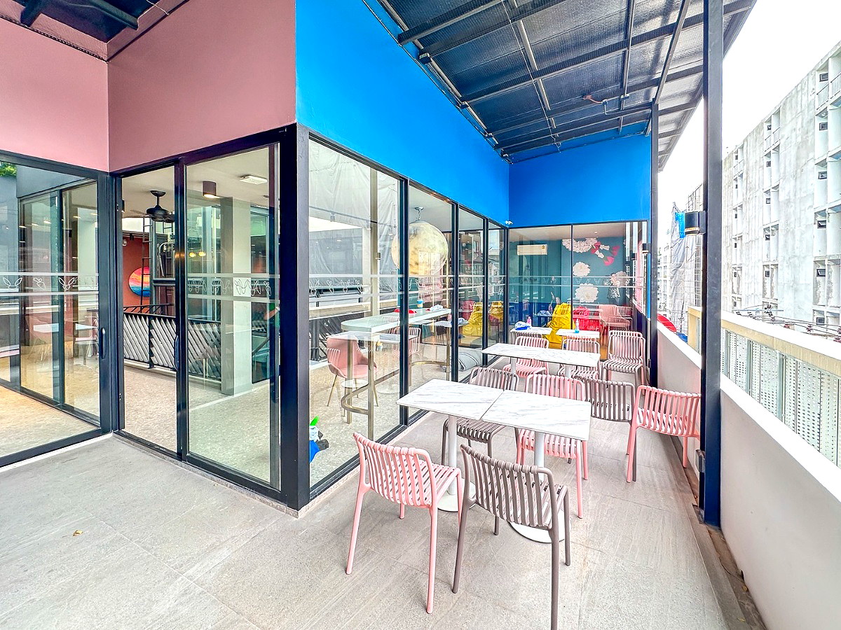 Pictures of ARNI HER Ladies Hotel & Hostel the first hotel for female only near MRT Latphrao  18/55