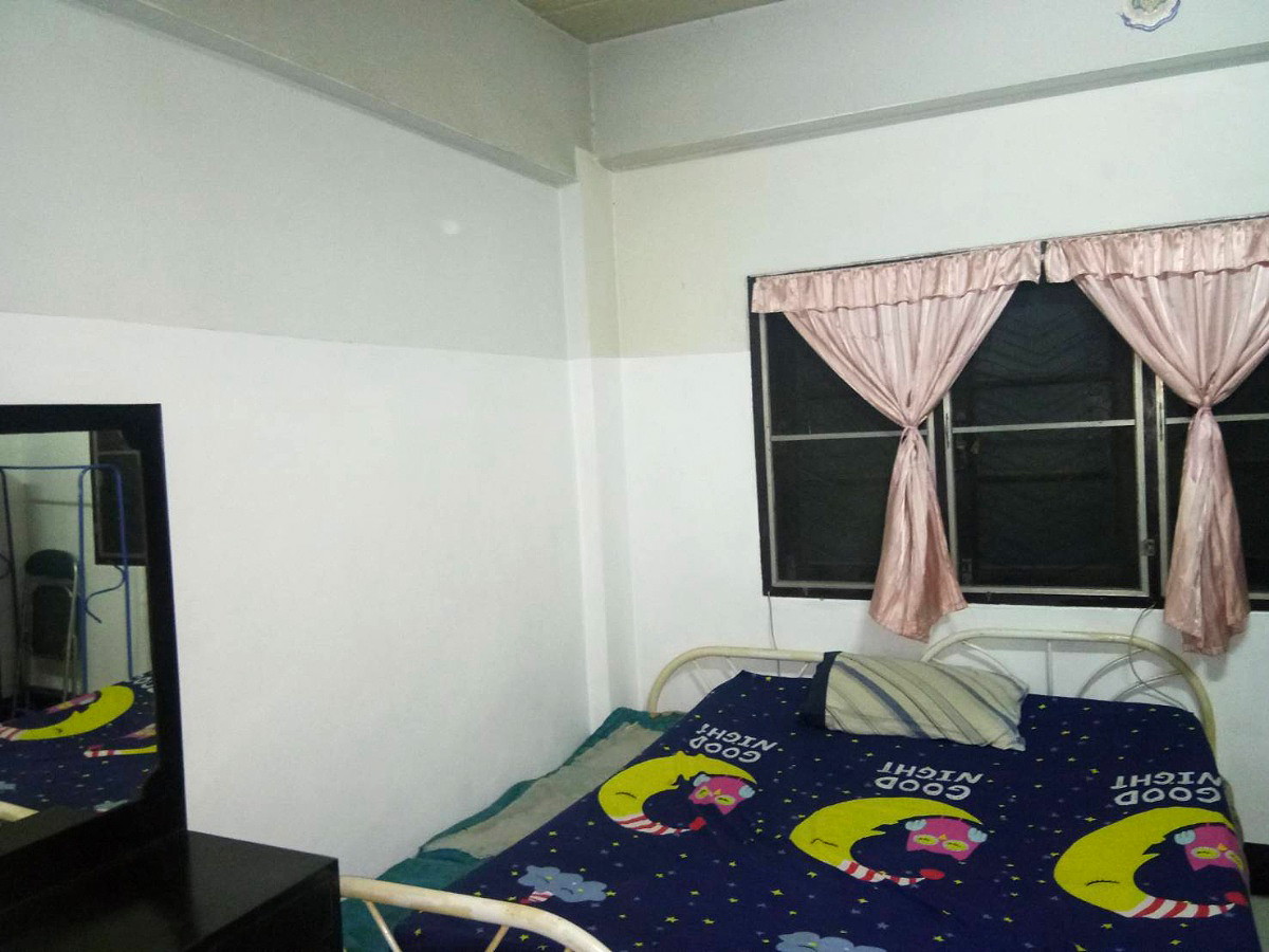 Pictures of np house 12/19