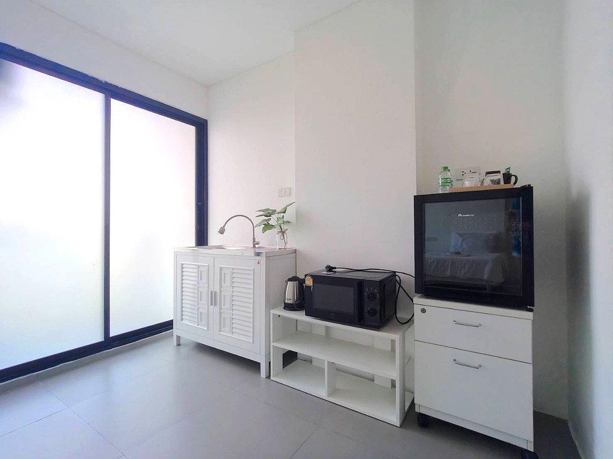 Pictures of Thaicare 5/16