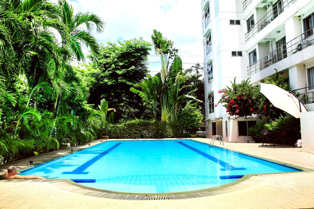 Pictures of Sriyan Residence 4/49