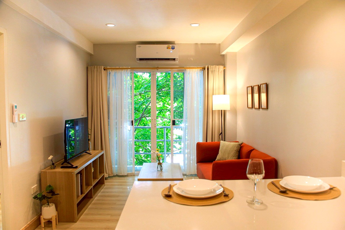 Pictures of Sriyan Residence 15/49