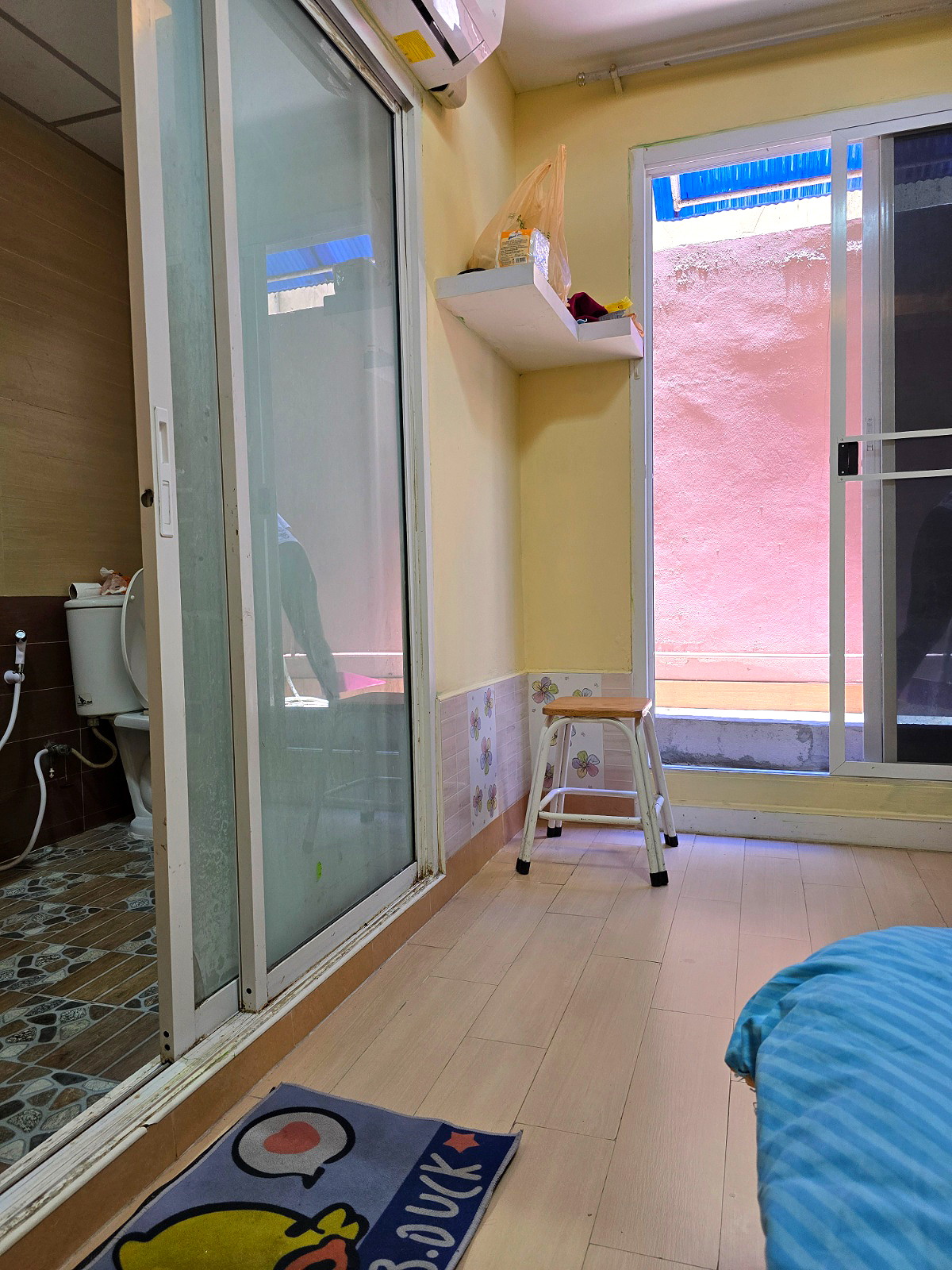 Pictures of Saowanee Dormitory 7/21