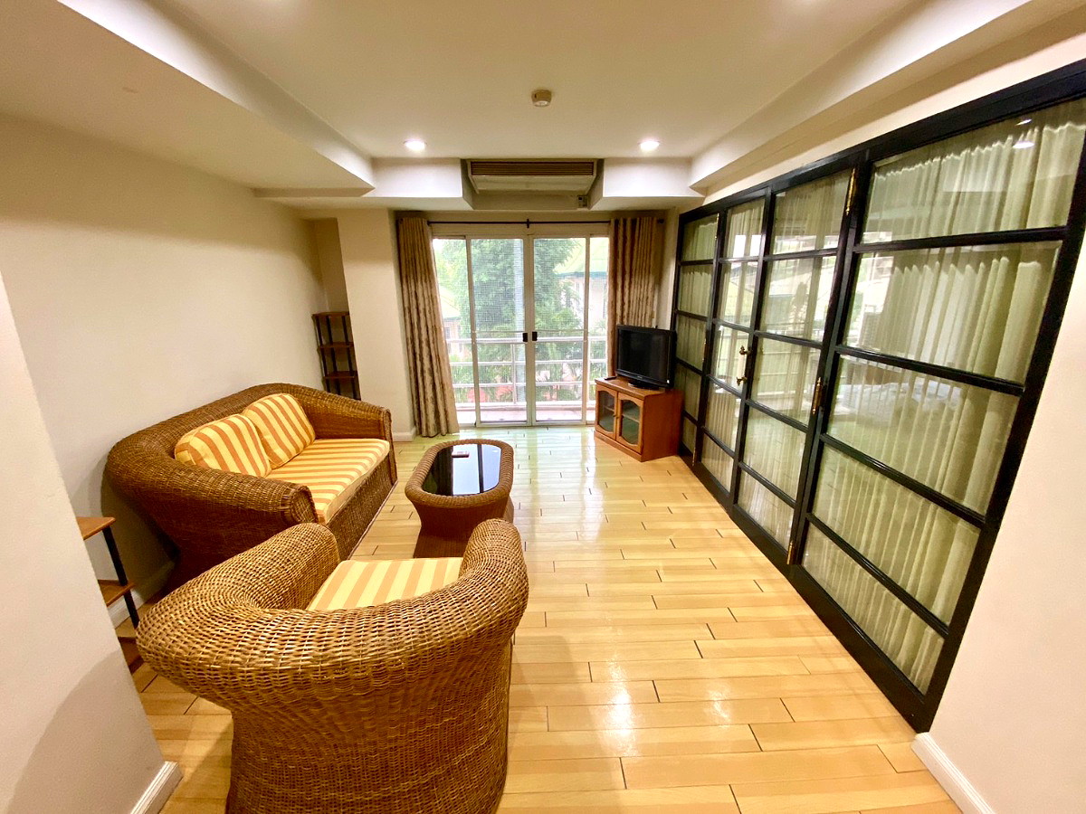 Pictures of Sriyan Residence 36/49