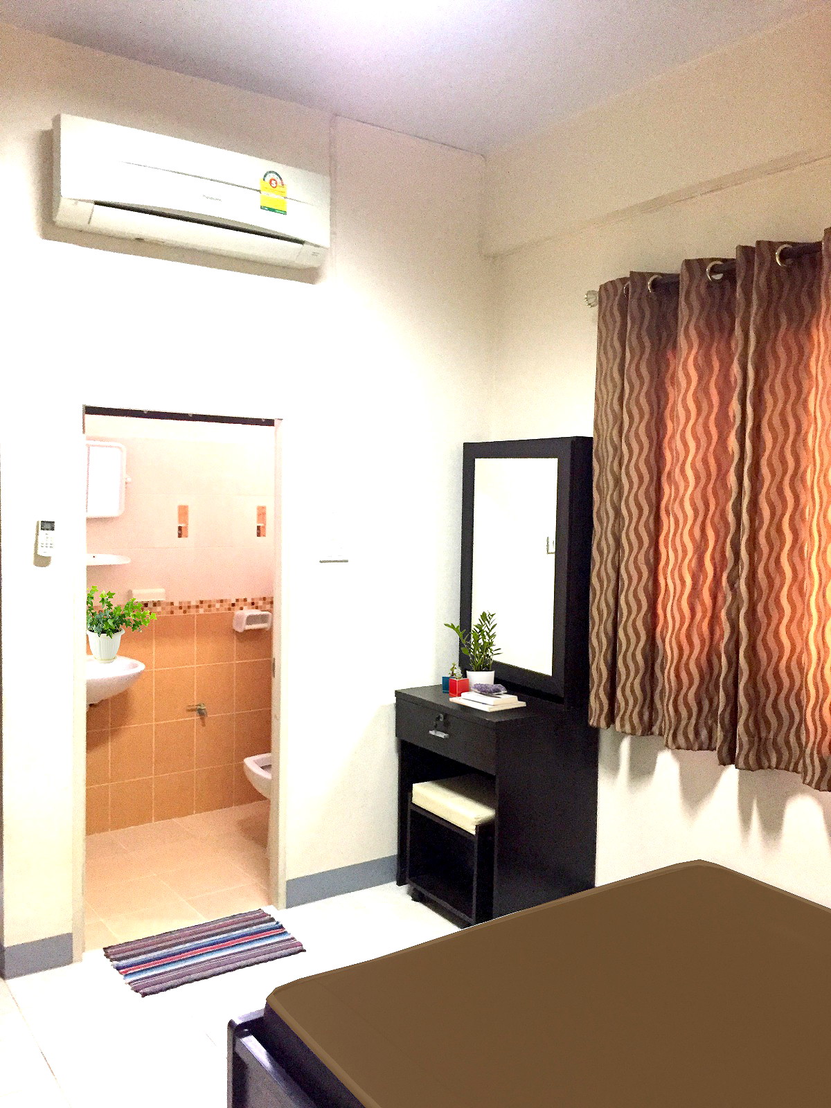 Pictures of miri house 2/3