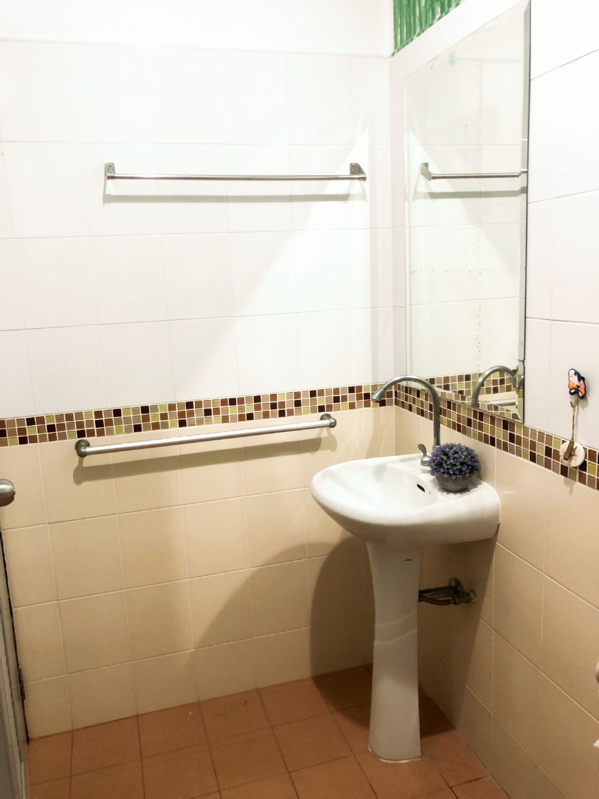 Condo — photo 5