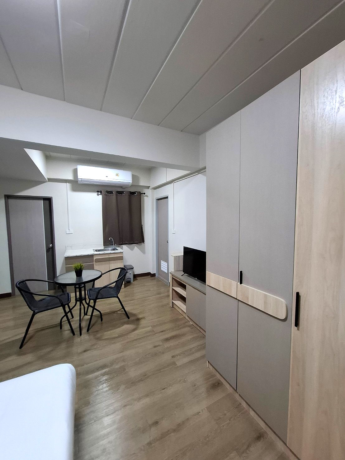 รูปภาพ ห้องพักให้เช่า ระยะสั้น-ระยะยาว อาคารทรีโอ [Rooms rent](Short&long-term)@Trio Phatthanakan19 | อพาร์ทเม้นท์ หอพัก ที่พัก ห้องพัก - รูปที่ 49/53