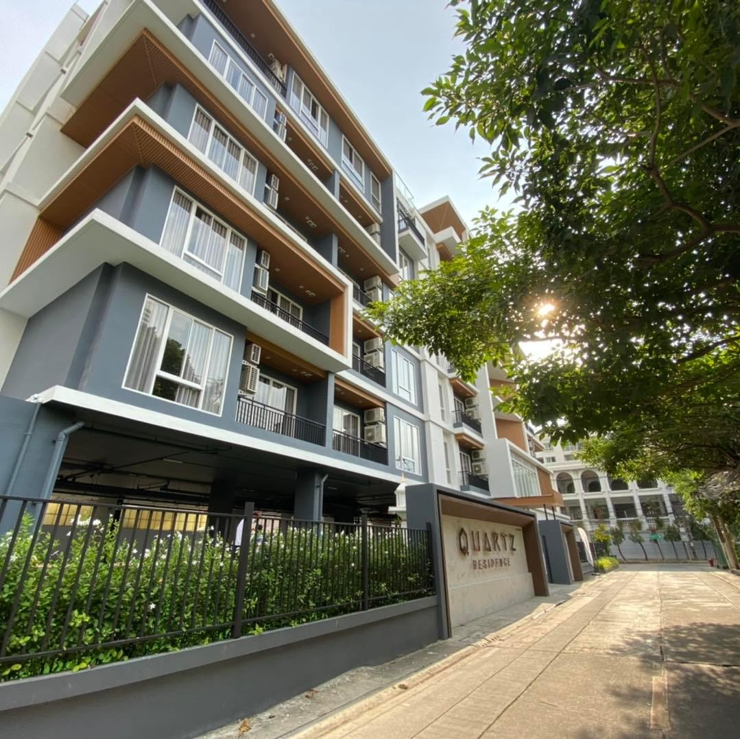 Condo · Khlong Toei, bangkok — photo 1
