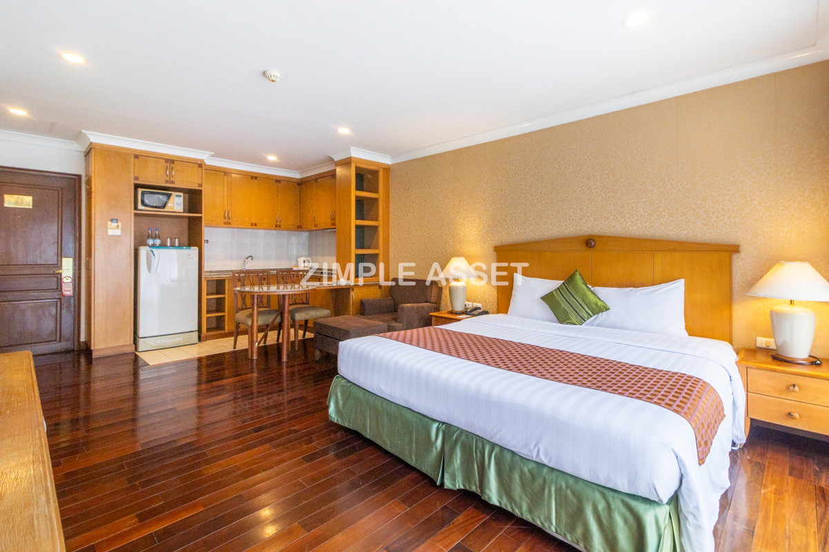 Condo · Khlong Toei, bangkok — photo 3
