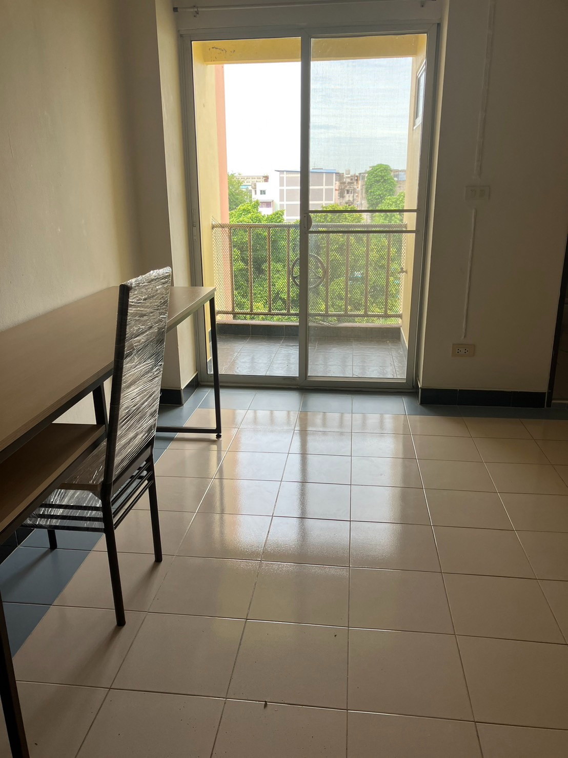 Condo · Mueang Samut Prakan — photo 3