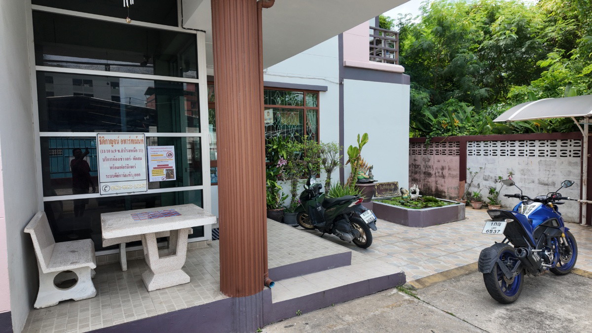 Condo · Mueang Samut Prakan — photo 5