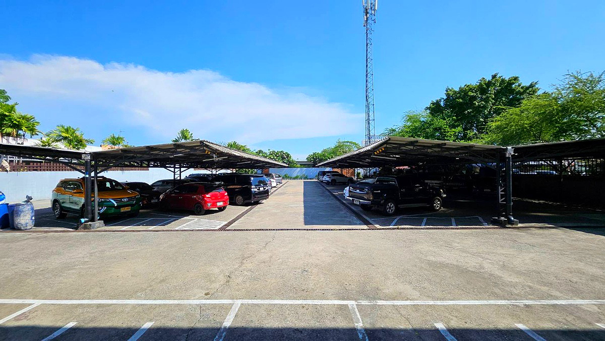 Pictures of Eknakorn Baan Chao 16/18