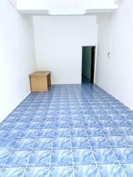 Condo · Huai Khwang, bangkok — photo 3
