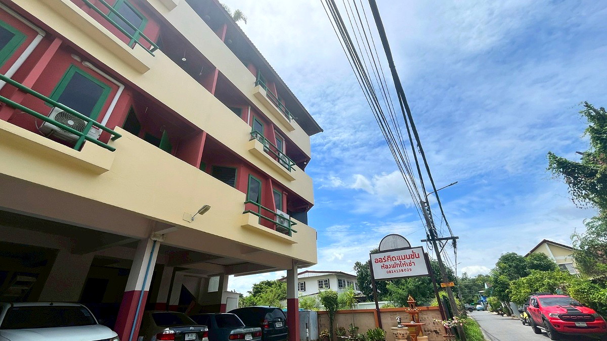 Pictures of Orchid Mansion Don Mueang 8/12