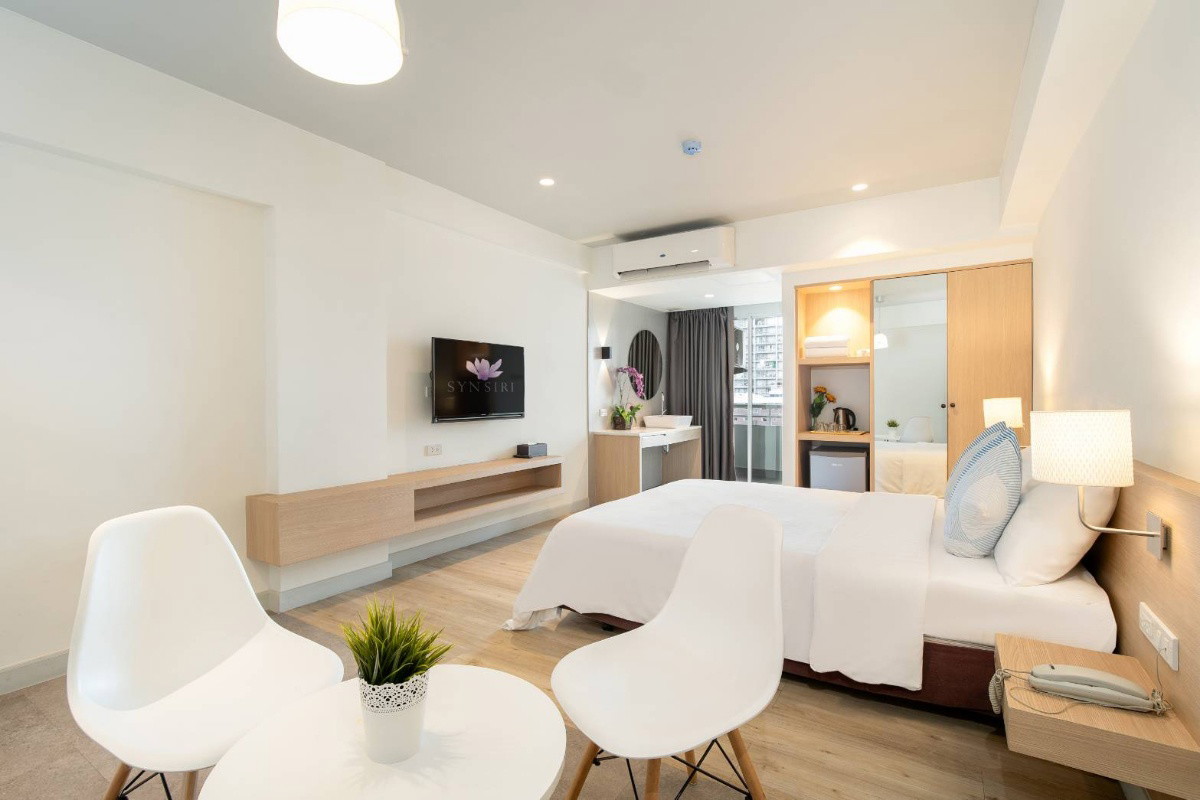 Condo · Wang Thonglang, bangkok — photo 4